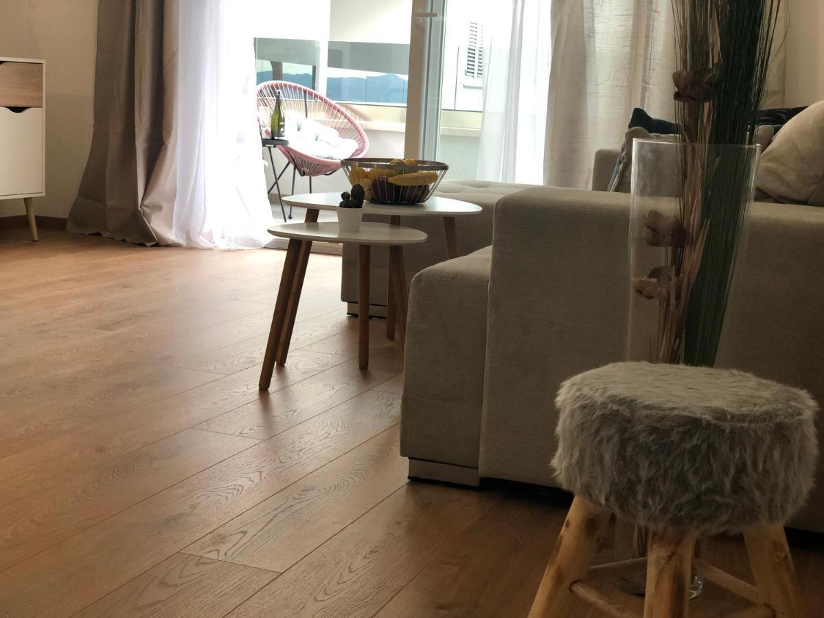 Apartment Flora Makarska Extérieur photo